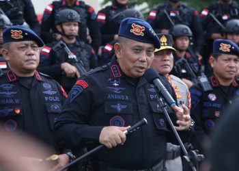 Pelepasan personel Korps Brimob Polri untuk mengikuti kegiatan perlombaan UAE SWAT Challenge ke-4 di Al Raweyah, Dubai, Uni Emirat Arab (UEA). (Foto Humas Polri)