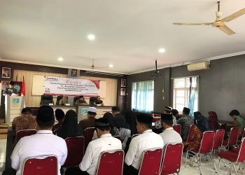 Pelantikan Panitia Pengawas Pemilihan Kelurahan/Desa Kecamatan Telanaipura, di aula Kantor Camat Telanaipura, Kota Jambi, Minggu (5/2/2023). (Dok Foto: Humas Panwaslu Kecamatan Telanaipura)