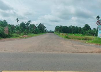 Jalan masuk menuju Zabak Sirkuit, Tanjungjabung Timur, Jambi. (Foto PetroChina)