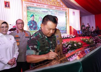 Kegiatan launching sekaligus peresmian Desa Agrowisata Tekno 44 Kodam II/Sriwijaya di Desa Glebek, Kabupaten Musi Banyuasin (Muba), Sumatera Selatan, Senin (13/2/2023). (Foto Dispenad)