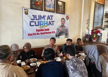 Kegiatan Jum'at Curhat Polda Jambi. (Foto Humas Polda Jambi)