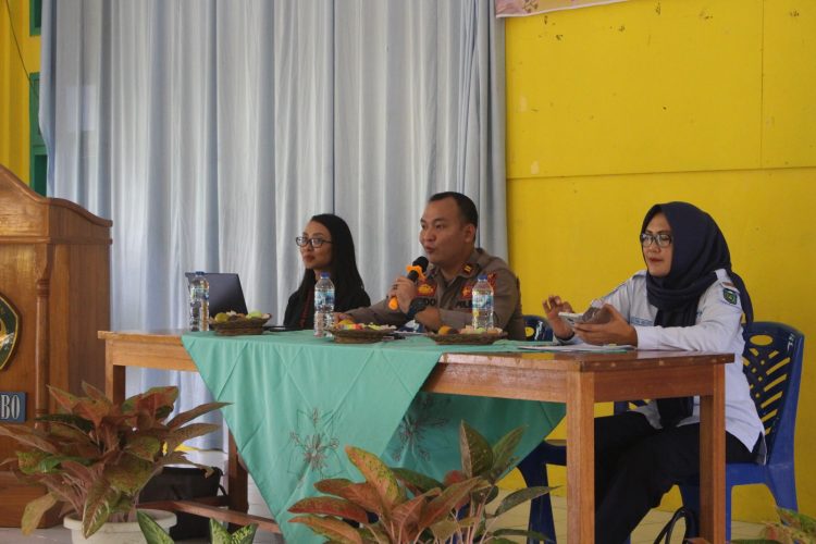 Seminar anti kekerasan terhadap perempuan dan anak di aula SMA Negeri 2 Tebo, Sabtu pagi (25/2/2023). (Foto One Billion Rising Indonesia).