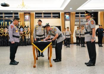 Upacara serah terima jabatan Irwasum Polri, Selasa (28/2/2023). (Dok. Humas Polri)