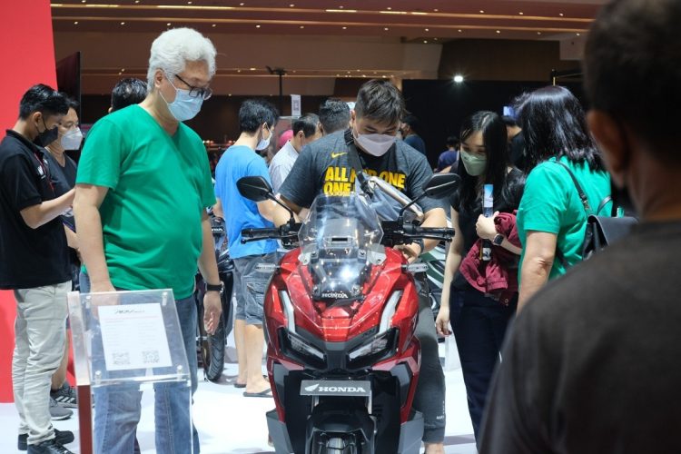 Jajaran Skutik Honda 160cc mencatatkan penjualan hingga 421 unit pada ajang Indonesia International Motor Show (IIMS) 2023. (Foto AHM)