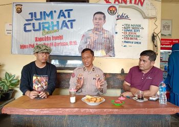 Kegiatan Jum'at Curhat Polda Jambi bersama para seniman, di Taman Budaya Jambi, Jumat (3/3/2023). (Foto Humas Polda Jambi)