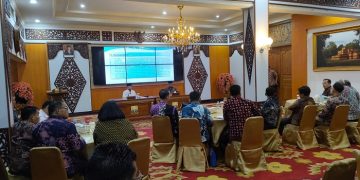 Pemkab Tebo menghadap Gubernur Jambi, Al Haris di kantor Gubernur Jambi , Senin (13/03/2023). (Foto:  Serampas/Riki)