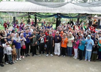 Gubernur Jambi, Al Haris pada Peringatan HUT ke 17 Kampoeng Radja Tahun 2023, Kota Jambi, Minggu (19/03/2023). (Foto: Diskominfo/Erit)