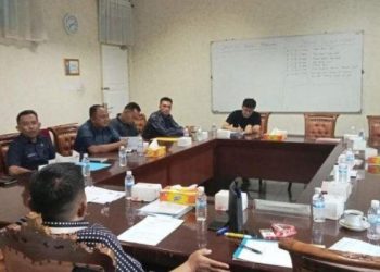 Komisi IV DPRD Provinsi Jambi Gelar Rapat Dengar Pendapat bersama Dispora dan Disdik Provinsi Jambi di Gedung DPRD Provinsi Jambi , Jumat (3/3/2023). (Dok. Dang)