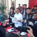 Ditreskrimsus Polda Jambi laksanakan press release kasus tindak pidana PETI di lobby utama gedung B Polda Jambi, Selasa (04/04/2023). [Foto: Ega]