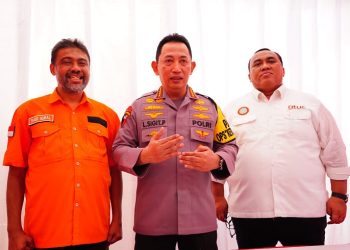 Kapolri, Jenderal Listyo Sigit Prabowo saat memberikan keterangan usai melakukan peninjauan di Istora Senayan, Jakarta, Senin, (01/05/ 2023). (Dok. Div Humas Polri)