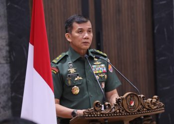Aster Kasad, Mayjen TNI Mochammad Hasan saat, memberikan sambutan pada Rakornis TMMD ke-116 TA. 2023, di Gedung A.H. Nasution Mabesad, Jakarta, Rabu (3/5/2023). (Dok. Dispenad)