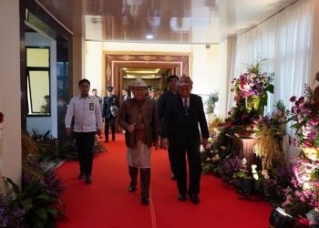 Wagub Sani saat menghadiri Rapat Paripurna Istimewa DPRD dengan agenda Peringatan Hari Jadi Provinsi Sumsel ke-77 di ruang sidang DPRD Provinsi Sumsel, Senin (15/05/2023). (Dok. Diskominfo/Novriansah)