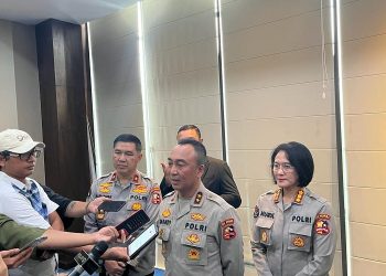 Kepala Divisi Humas Polri, Irjen Sandi Nugroho, saat memberi keterangan kepada awak media. (Foto: Humas Polri)