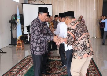 Wagub Jambi, Abdullah Sani pada acara halal bi halal di Kabupaten Kerinci di Ruang Pola Kantor Bupati Kerinci, Jum’at (19/05/2023). (Foto: Diskominfo/Agus. S)