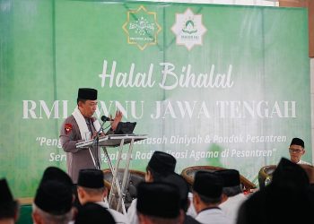 Kapolri Jenderal Listyo Sigit Prabowo menghadiri undangan di Pesantren Subhanul Wathon, Jawa Tengah, Sabtu 20 Mei 2023. (Dok. Div Humas Polri)