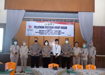 Sosialisasi Pelatihan Bantuan Hidup Dasar kepada Siswa/i SMA Xaverius 1 di Aula SMA Xaverius 1, Rabu, (07/06/2023). (Dok. Humas Polda Jambi)