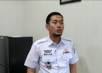 Kabag Hukum Pemerintah Kota Jambi, Gempa Awaljon saat ditemui di ruang kerjanya, Rabu (07/60/2023). (Dok. siklusjambi)