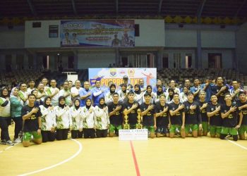 Penutupan Porprov Cabor Bola Voli dan Piala Kapolda Cup di GOR Kota Baru Jambi, Senin (26/06/2023) (Dok. Humas Polda Jambi)