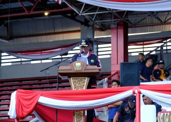 Wagub Jambi, Abdullah Sani pada penutupan Porprov XXIII (Ke-23) Provinsi Jambi Tahun 2023, t di Stadion Tri Lomba Juang KONI, Kota Jambi, Minggu, (16/07/2023). (Dok . Sopbirin -Kominfo)