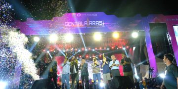 Closing Ceremony Gebyar Ekonomi Digital dan Literasi Jambi (Gentala Arasi) 2023, di Lapangan Kantor Gubernur Jambi, Minggu (16/07/2023) (Foto: Agus - Kominfo)