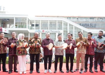 Kabid Humas Polda Jambi, Kombes Pol. Mulia Prianto Hadiri Pameran Satu Hari Bersama Jambi, di Pelataran Sarinah, Thamrin Jakarta, Sabtu (8/7/2023). (Dok. Humas Polda Jambi)