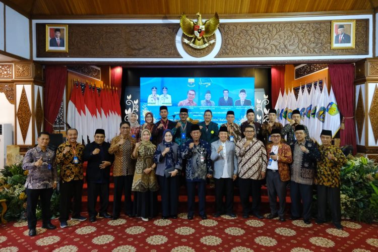 Wagub pada Musyawarah Wilayah |ADI Ke-1 Provinsi Jambi di Auditorium Rumah Dinas Gubernur Jambi, Sabtu (08/07/2023). (Foto : Sopbirin - Kominfo)