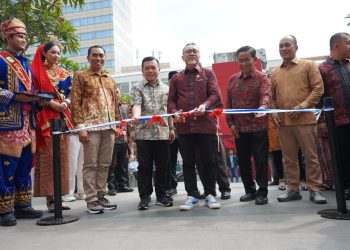 Mendag Zulhas saat mmembuka acara Satu Hari Bersama Jambni di Anjungan Mall Sarinah Jakarta pada Sabtu (08/07/2023). (Foto : Novriansyah - Kominfo)