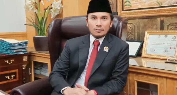 Ketua DPRD Provinsi Jambi,  Edi Purwanto di Rung Kerjanya, Rabu (30/08/2023). (Dok. Humas DPRD)