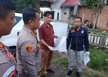 Proses mediasi warga yang dilakukan oleh Kapolres Tebo bersama PJ. Bupati Tebo di Dusun Air Mancur, Desa Teluk Kayu Putih, Kecamatan VII Koto, Selasa (01/08). (Dok. Humas Polda Jambi)