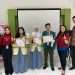 Foto bersama para pemenang AHM Best Student 2023 dan tim Honda di Safety Riding Center Honda Sinsen, Pal VI Kota Jambi, pada Selasa (08/08/2023). (Dok. Ajeng Sinsen)