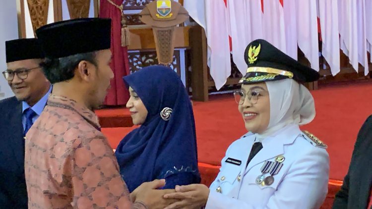 Ketua DPRD Provinsi Jambi, Edi Purwanto menghadiri pelantikan Pj walikota jambi di Aula Rumah Dinas Gubernur Jambi, Selasa (7/11). (Dok. Hadian Humas)