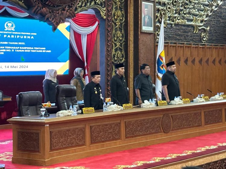 Gelar Rapat Paripurna, DPRD Jambi Setujui Empat Laporan Pansus Jadi Rekomendasi Dewan